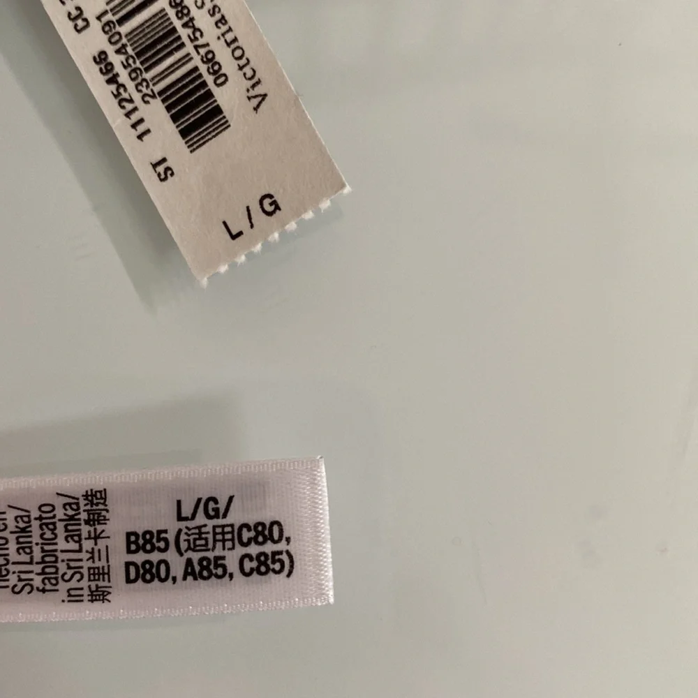 Racerback Sport BRA Victoria’s Secret ✨ - Picture 6 of 6